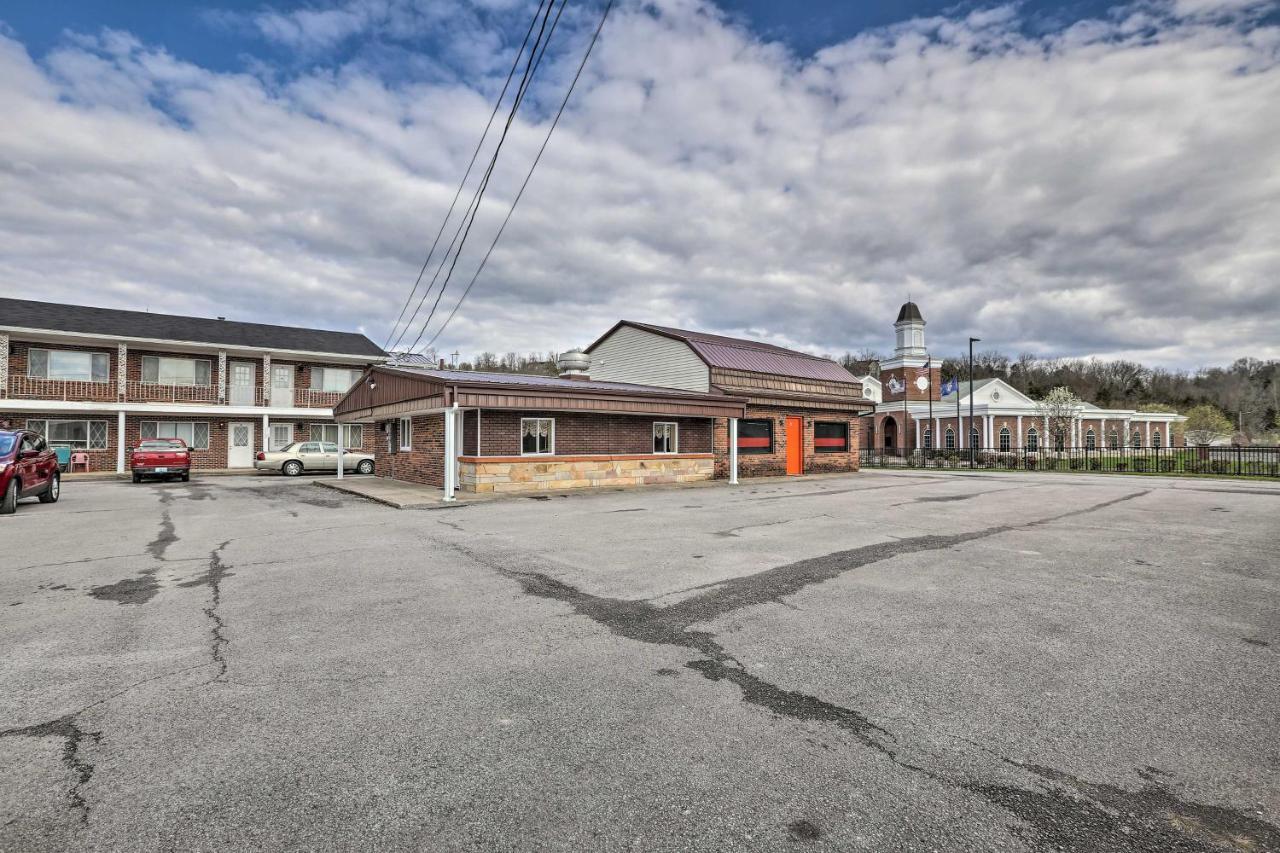 Lovely Couples Escape In Northern Kentucky! Falmouth Esterno foto